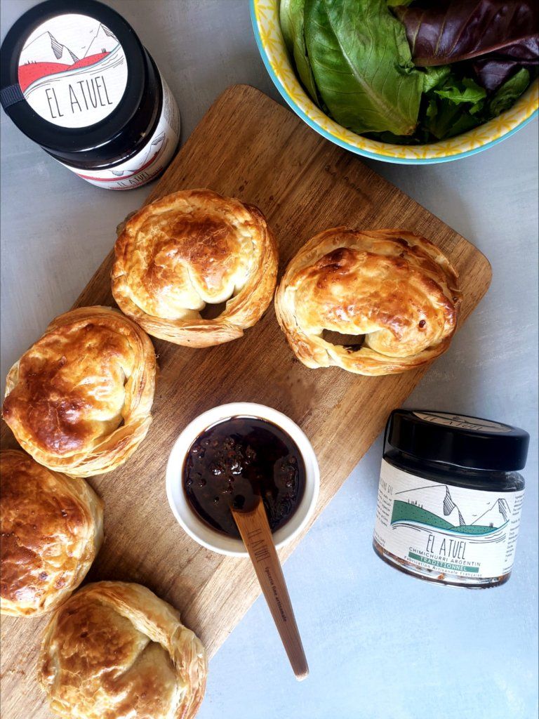 Empanadas d'oignons caramélisées et fromage fior di latte